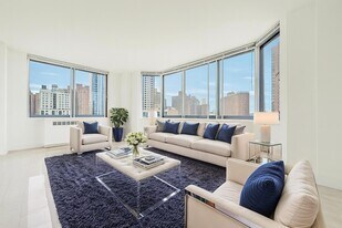 1735 York Ave in New York, NY - Building Photo