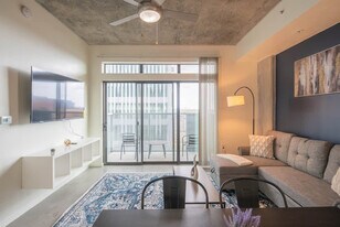 814 N 4th St in Phoenix, AZ - Building Photo