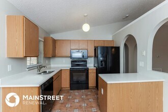 285 Hearth St SW in Palm Bay, FL - Building Photo - Building Photo