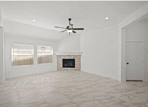 19839 Burkett Trailhead Wy in Cypress, TX - Building Photo - Building Photo