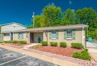 Crossings at Madison in Madison, TN - Foto de edificio - Building Photo