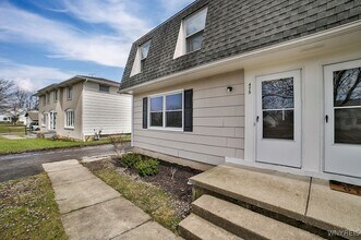 475 Kaymar Dr in Buffalo, NY - Building Photo - Building Photo