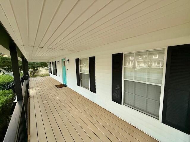 1003 Sandra Dr in Mary Esther, FL - Building Photo - Building Photo