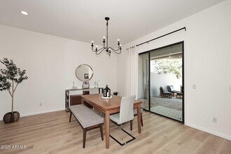 333 N Pennington Dr in Chandler, AZ - Building Photo - Building Photo