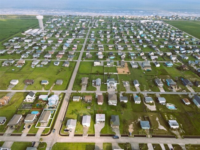 property at 16611 Jolly Roger Rd