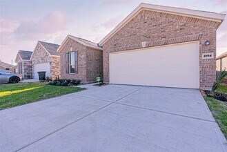 2114 Damasi Ln in Fresno, TX - Building Photo - Building Photo