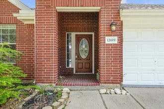 12619 Egret Hill Ct in Houston, TX - Building Photo - Building Photo
