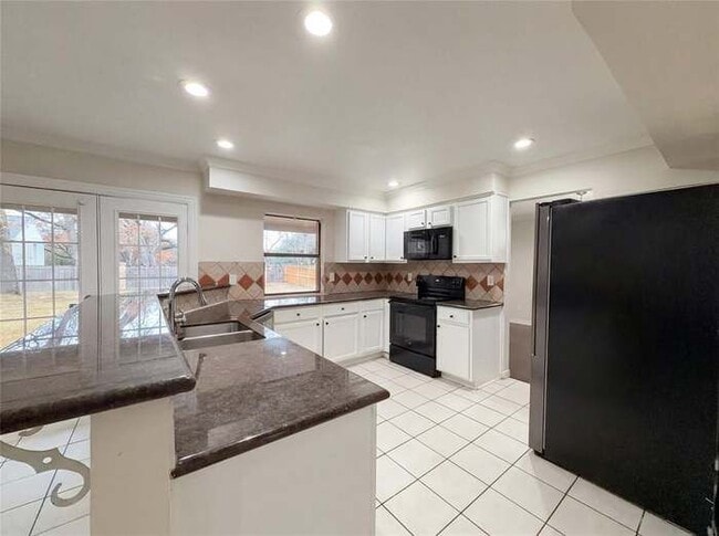 1951 Pin Oak Dr in Flower Mound, TX - Building Photo - Building Photo