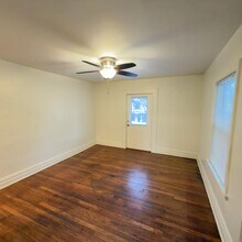 641 Parkwood St NE in Grand Rapids, MI - Building Photo - Building Photo