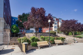 Matthews Memorial Terrace - 62+ Senior Living in Washington, DC - Foto de edificio - Building Photo