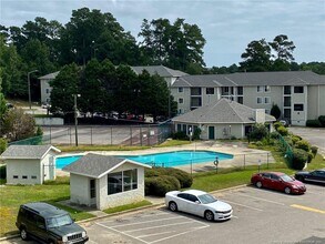 3375 Galleria Dr in Fayetteville, NC - Building Photo - Building Photo