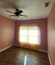 1197 Ramble Hills in Canyon Lake, TX - Foto de edificio - Building Photo