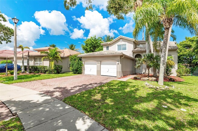 property at 315 W Cypress Cove Cir