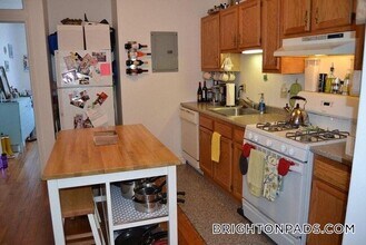 17 Cummings Rd, Unit A in Boston, MA - Building Photo - Building Photo