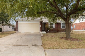 1406 Quicksilver St in Round Rock, TX - Building Photo - Building Photo