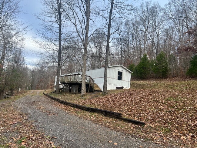 property at 3845 Wickham Rd