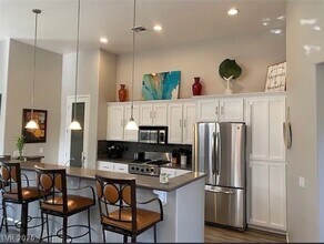 9 Hammock Dunes Ct in Henderson, NV - Building Photo - Building Photo