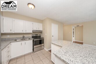 155 Front St N in Sarnia, ON - Building Photo - Building Photo