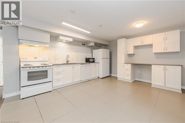 property at 58 Beverly St