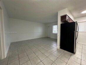 110 NE 19th Ave-Unit -12A in Deerfield Beach, FL - Building Photo - Building Photo