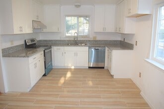 7328 Del Coronado Way in Sacramento, CA - Building Photo - Building Photo