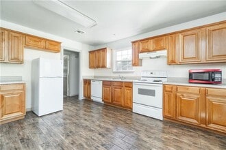 2551 Turner in Rogers, AR - Building Photo - Building Photo