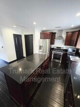 12426 Moorpark St in Los Angeles, CA - Building Photo - Building Photo