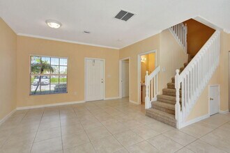 14022 Wellington Trace in Wellington, FL - Building Photo - Building Photo