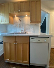 2757 Gardner Ave, Unit 2 in Berkley, MI - Building Photo - Building Photo