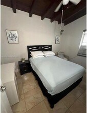 18201 NW 3rd Ave in Miami, FL - Building Photo - Building Photo