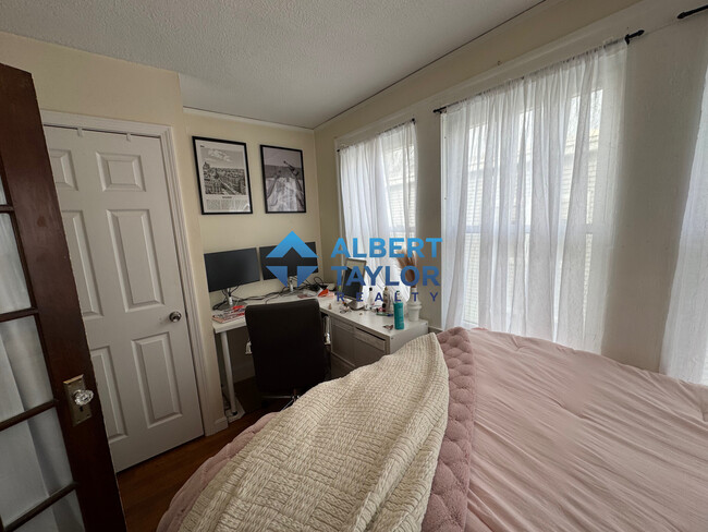 58 Brock St, Unit 58-2