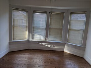 214 N Clinton Ave in Dallas, TX - Building Photo - Building Photo