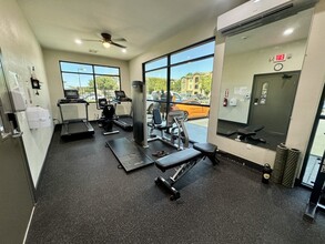 1251 Whitney Ranch Pkwy in Rocklin, CA - Building Photo - Building Photo
