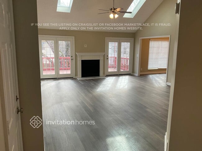 1148 Dawnwood Dr in Nashville, TN - Foto de edificio - Building Photo