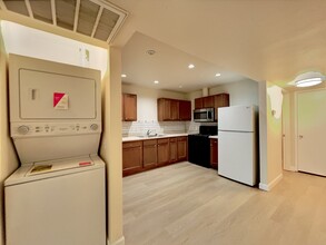 4021 E Moreland St, Unit 3 in Phoenix, AZ - Building Photo - Building Photo