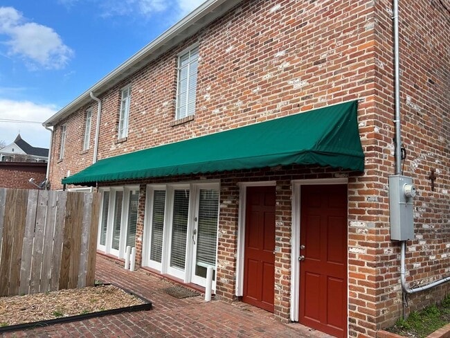 property at 306 S Rankin St