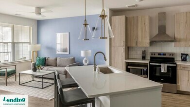 560 Jack Clift Blvd in Madison, AL - Building Photo - Building Photo