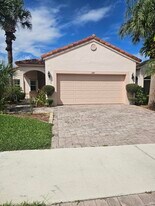 340 NW Breezy Point Loop in Port St. Lucie, FL - Building Photo