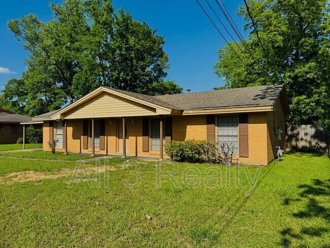 3253 Windwood Dr in Montgomery, AL - Building Photo - Building Photo