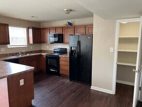 43 Lobo Ln in Inwood, WV - Building Photo - Building Photo