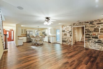 12940 Harford Rd in Hydes, MD - Building Photo - Building Photo