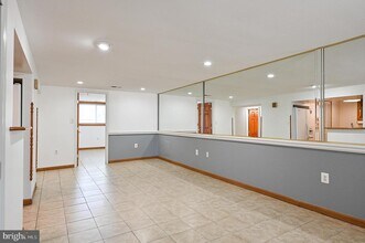 5700 Chapin Ave, Unit Basement in Alexandria, VA - Building Photo - Building Photo