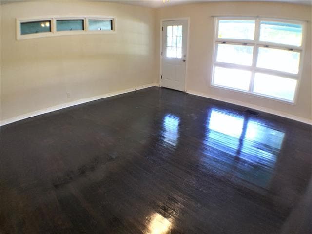 2113 Haltom Rd in Haltom City, TX - Building Photo - Building Photo