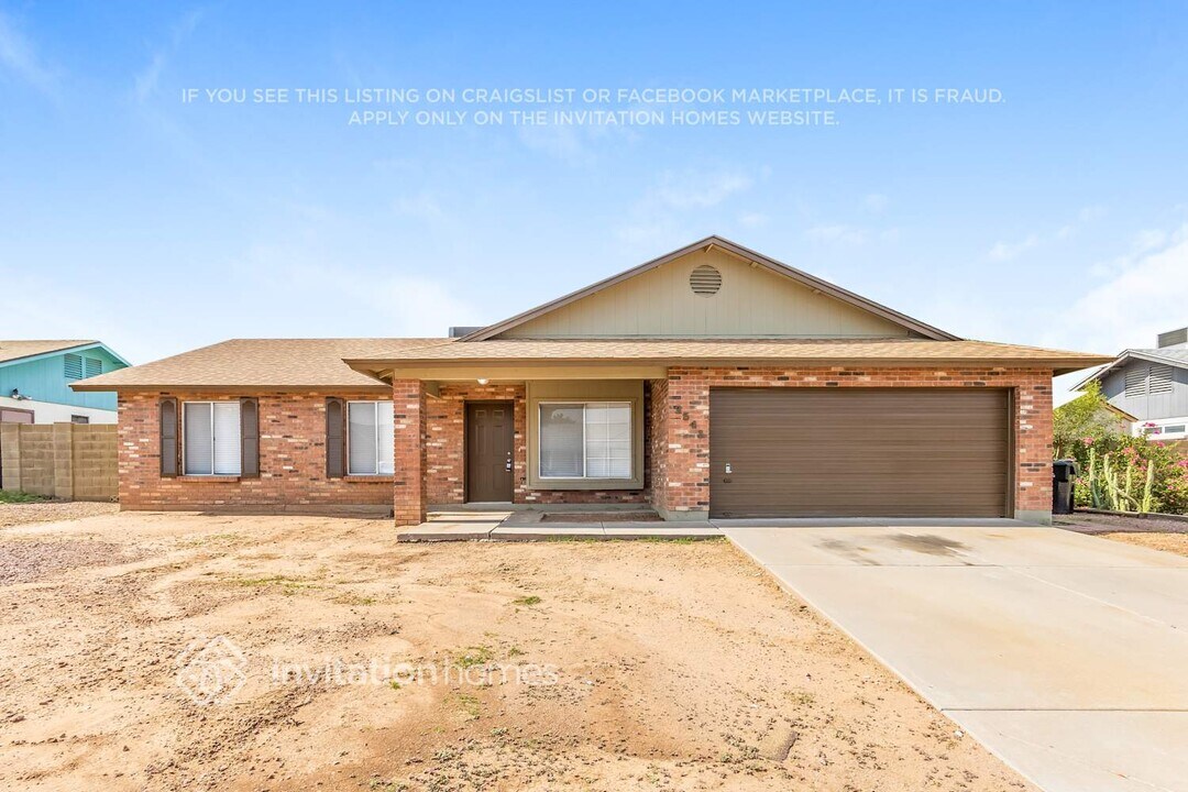 2541 E Carol Ave in Mesa, AZ - Building Photo
