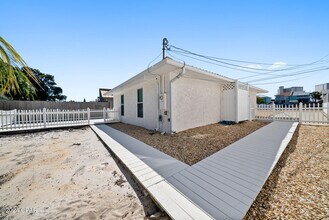 6322 Sunset Ave in Panama City Beach, FL - Building Photo - Building Photo
