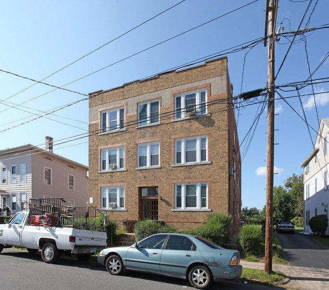 90-92 West St in New Britain, CT - Foto de edificio - Building Photo