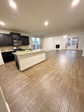 565 Lindisfarne Ln in Saginaw, TX - Building Photo - Building Photo