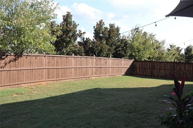 701 Woodbridge Dr in Woodstock, GA - Building Photo - Building Photo