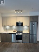 75 James St S in Hamilton, ON - Building Photo - Building Photo