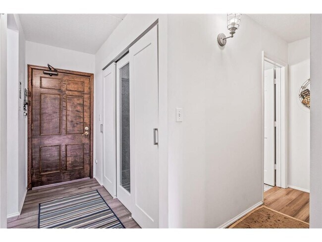 6730 Vernon Ave S-Unit -119 in Minneapolis, MN - Building Photo - Building Photo